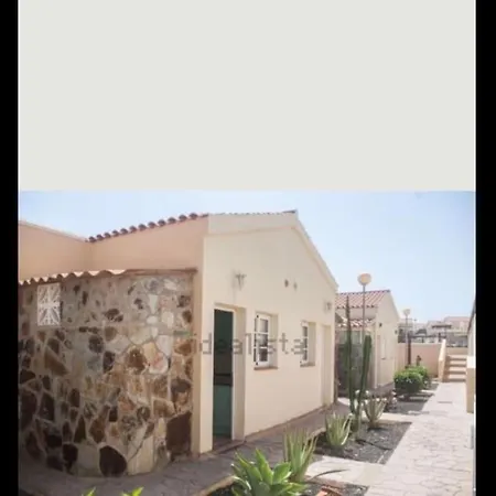 Apartman Vistas Eden 67 *